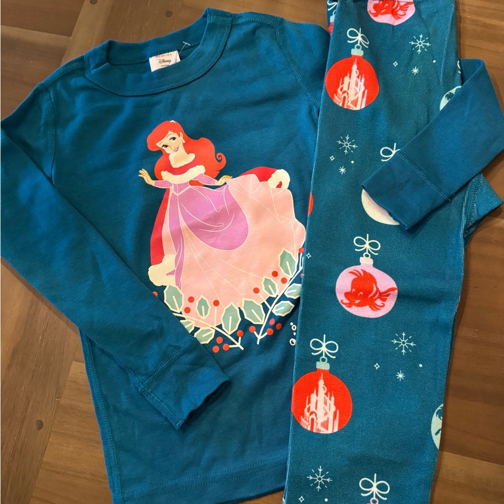 NWT Hanna Andersson Disney Little Mermaid pajama set, 4T